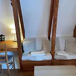 Montagnard Avec Balcon, Proche Piste Et Centre - Fr-1-814-77 * סופר בס